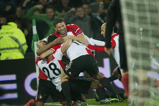 被视作各方 被视作各方