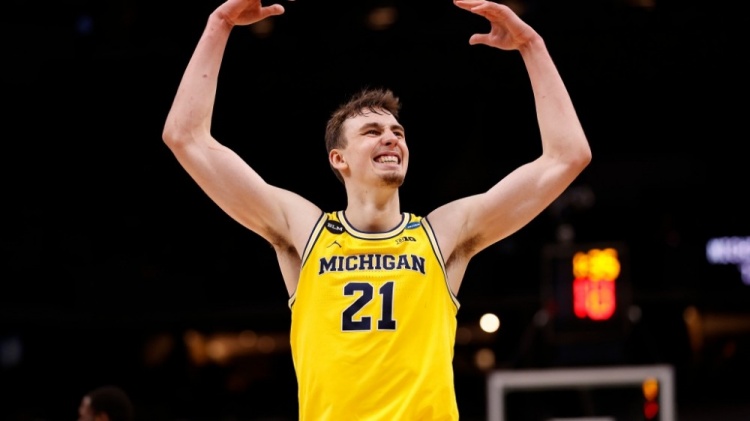 希望回到比 希望回到比